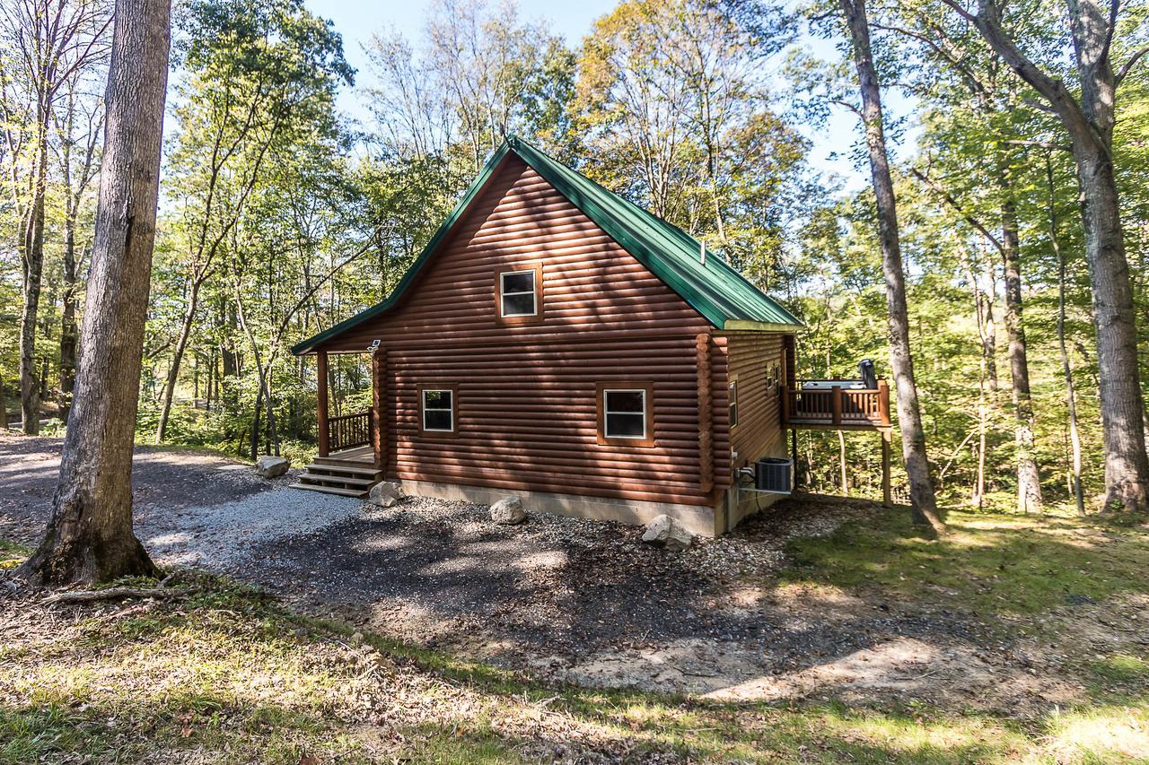 Hocking Hills Cabins & Resort Foxfire ローガン エクステリア 写真
