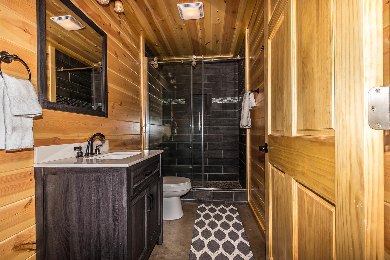 Hocking Hills Cabins & Resort Foxfire ローガン エクステリア 写真