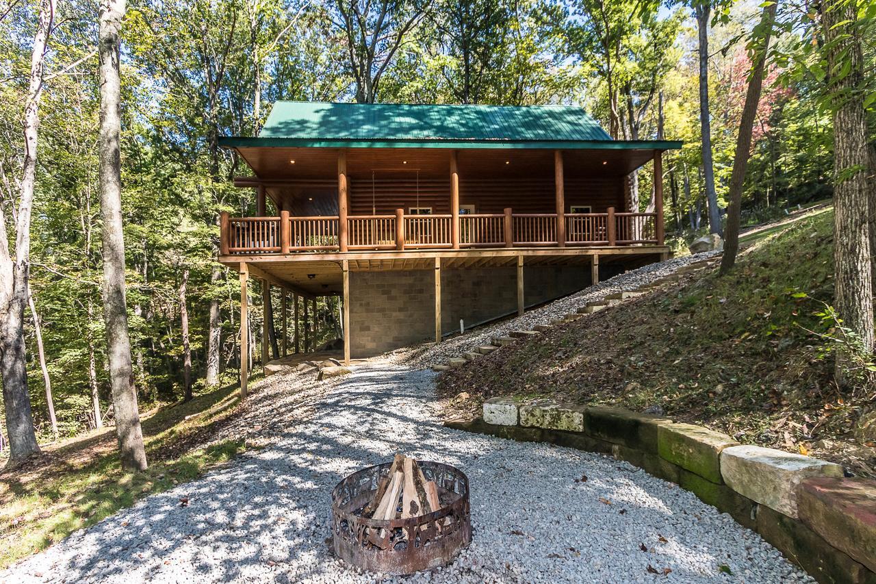 Hocking Hills Cabins & Resort Foxfire ローガン エクステリア 写真